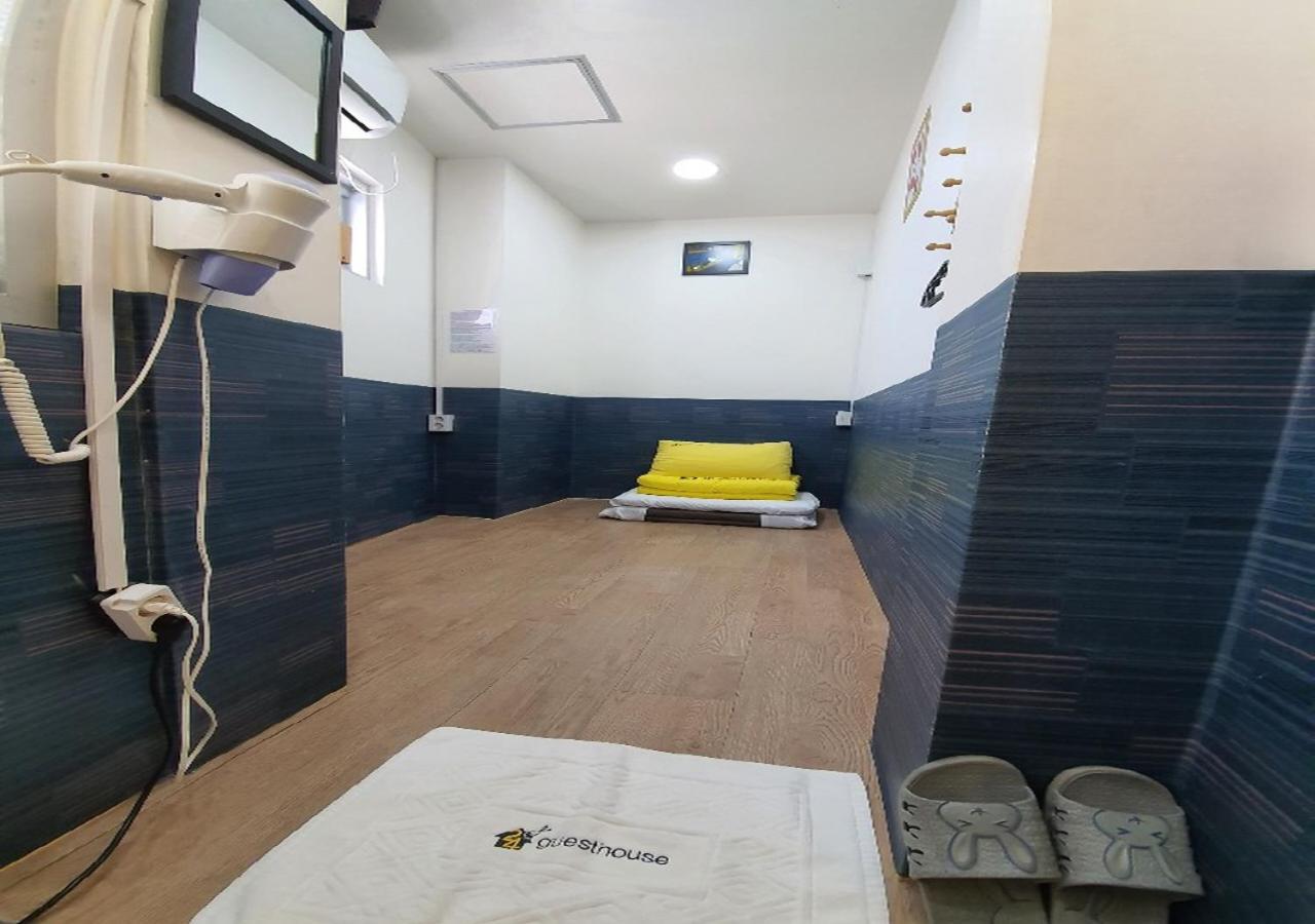 24 Guesthouse Nampo Station Pusan Zewnętrze zdjęcie